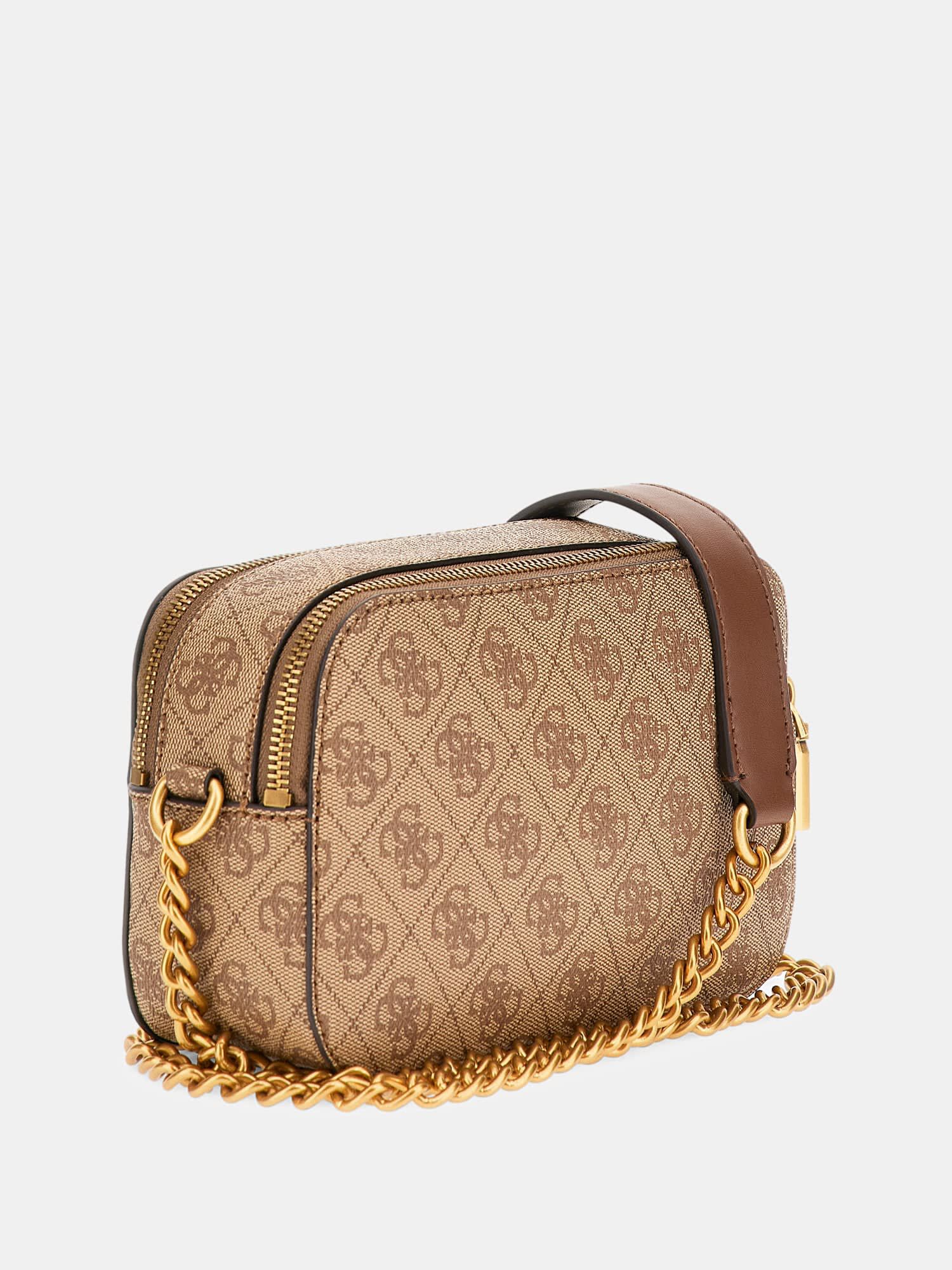 【ブラウン(LGW)】GUESS ショルダーバッグ (W)IZZY Camera Bag IZZY Camera Bag ショルダーバッグ レディース | GUESS(ゲス) JAPAN