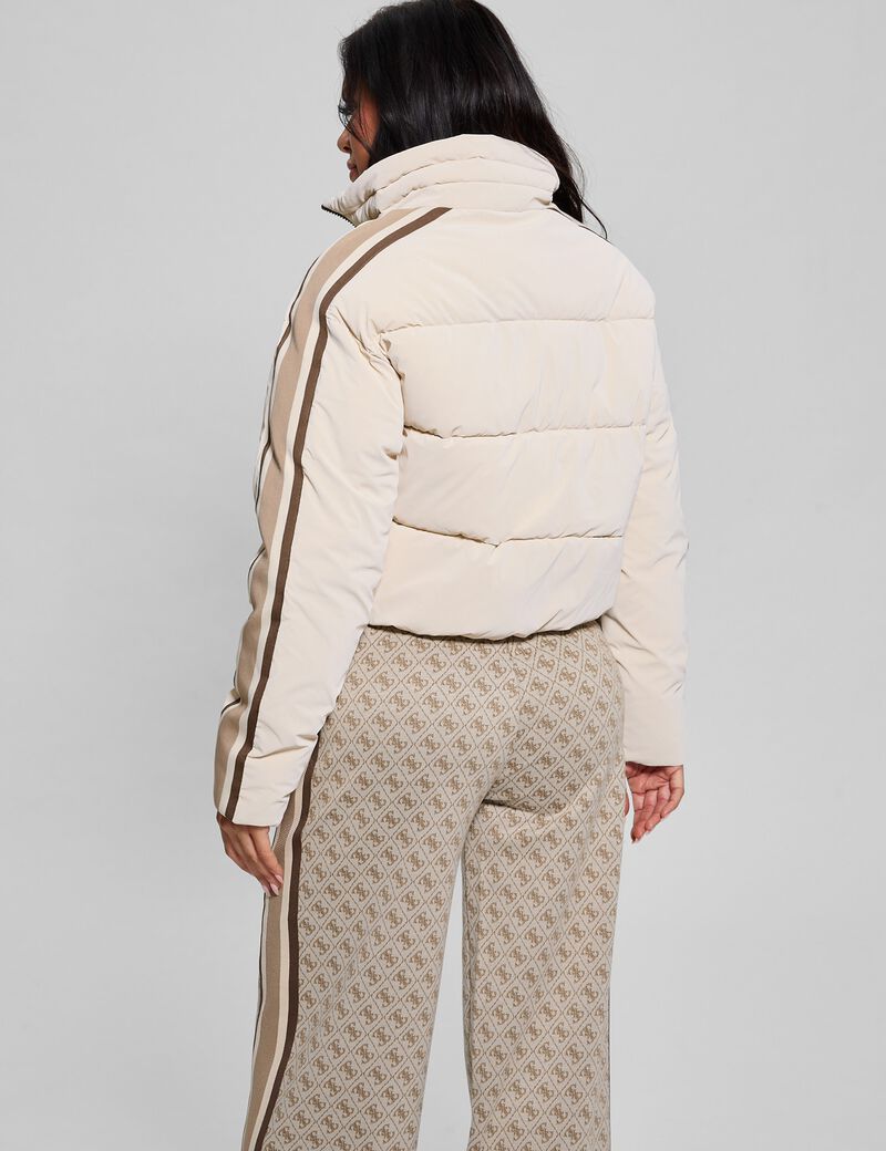 Contrasting band puffer