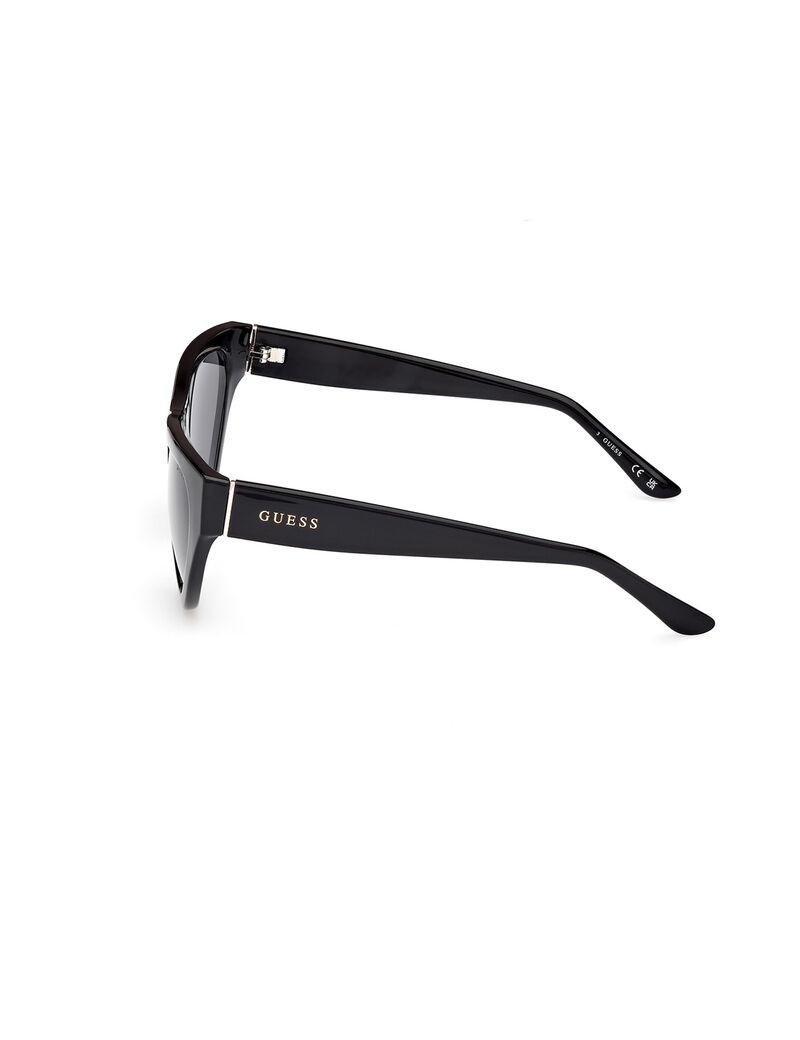 Cat-eye sunglasses