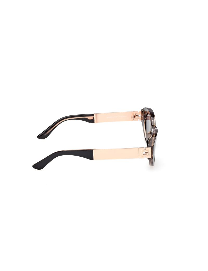 Oval plastic sunglasses