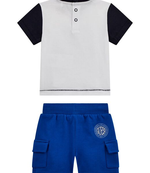 تي شيرت + شورت رياضي