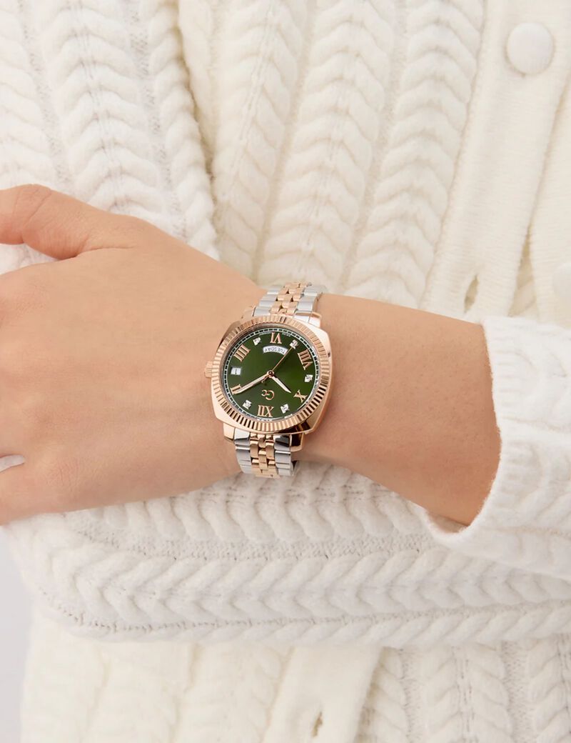 Gc Flair Coussin Lady mid size metal watch