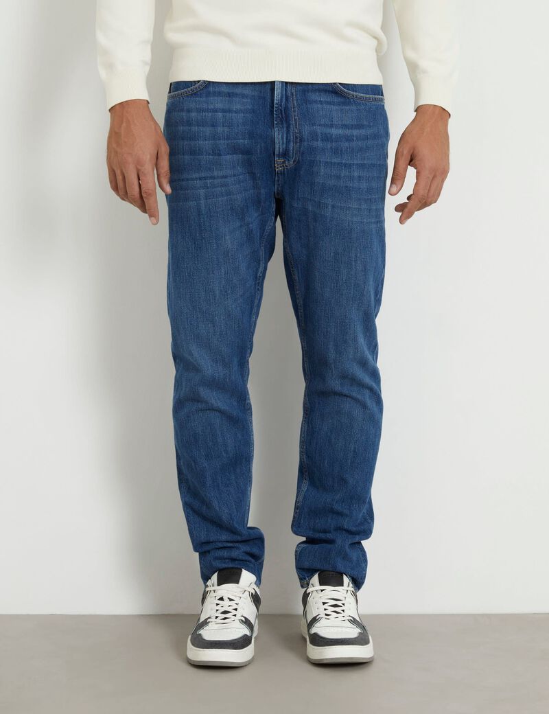 Mid Rise Relaxed Denim Pant