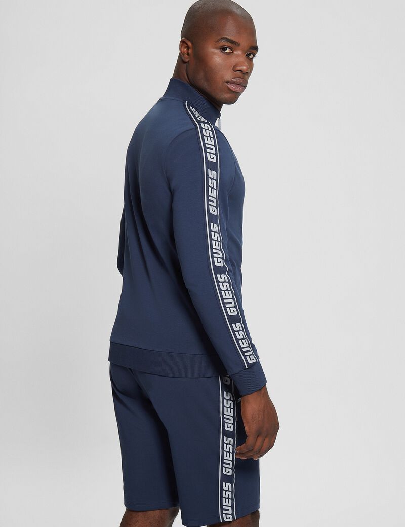 Full zip sweatshirt