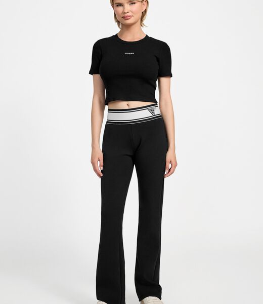 بلوزة قصيرة محبوكة