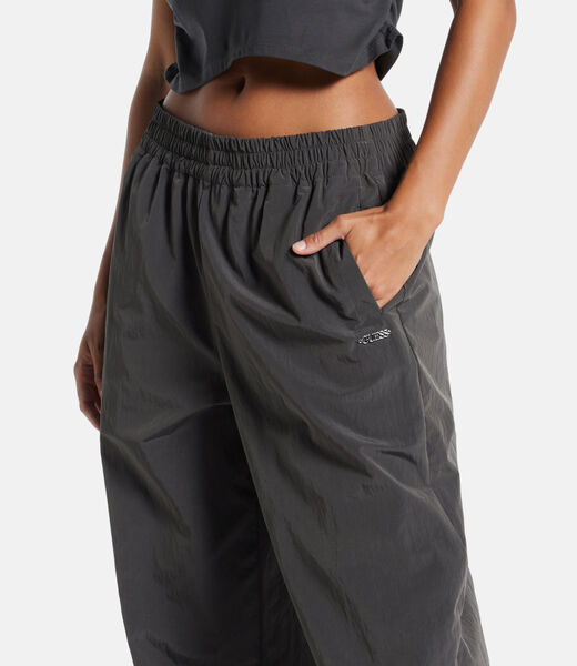 Nylon joggers