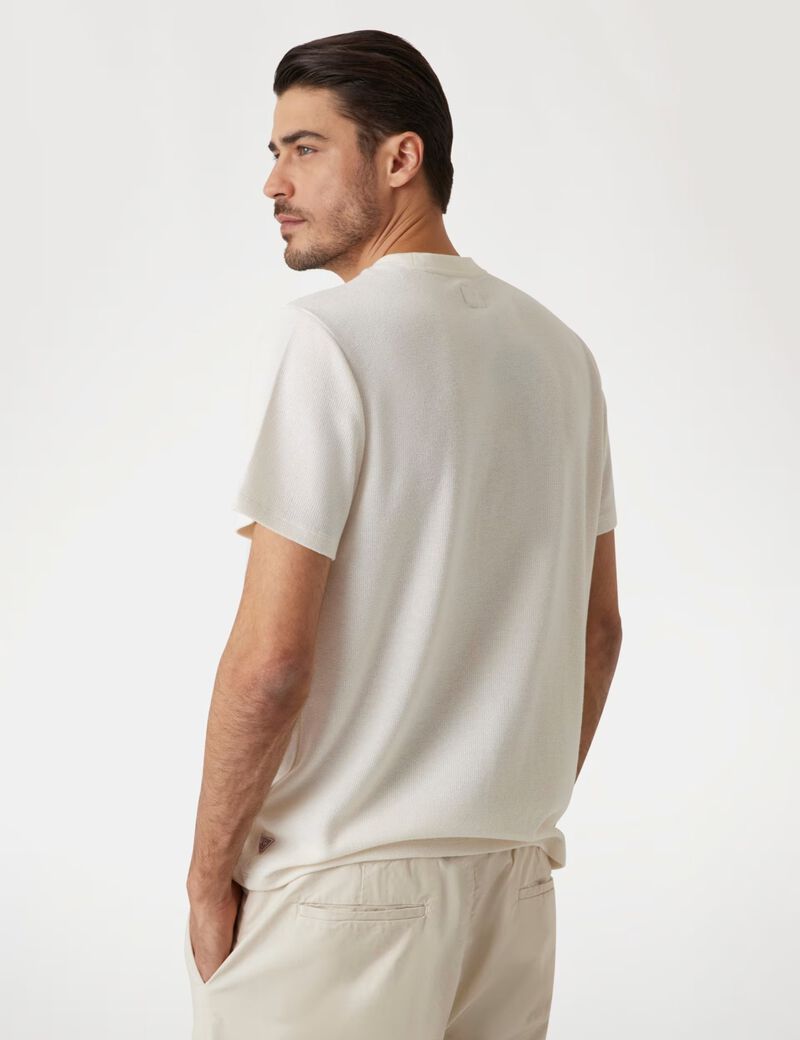 بلوزة محبوكة مطاطية