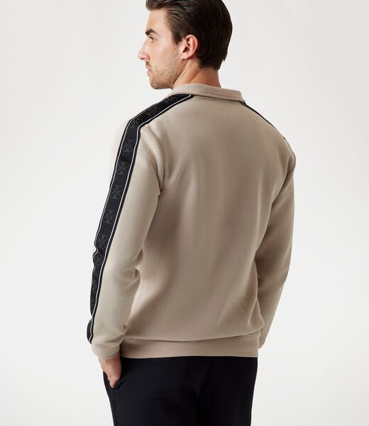 Side logo sweatshirt