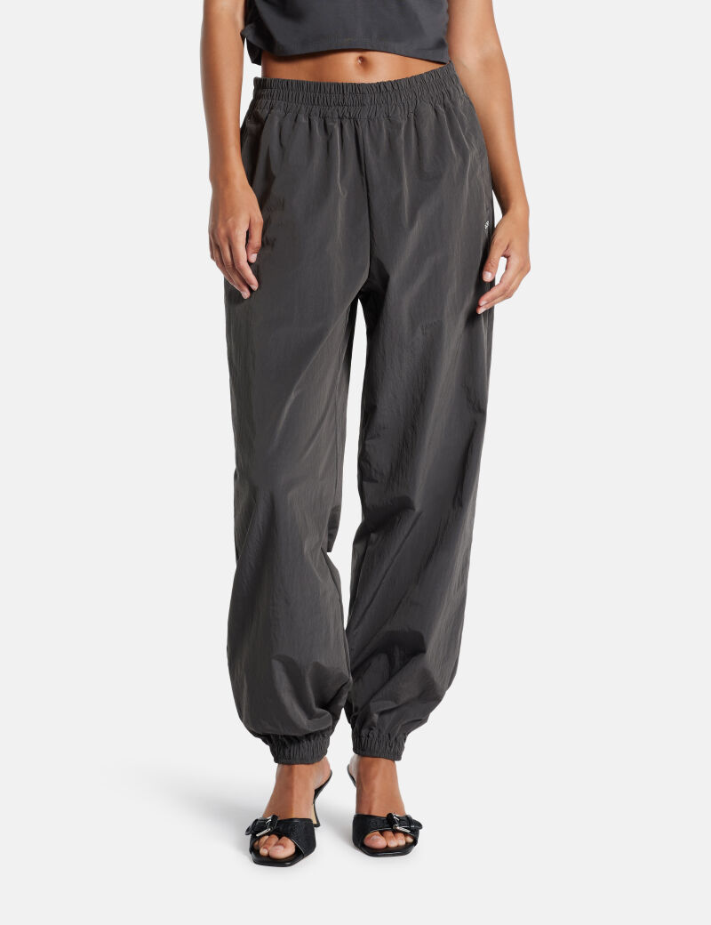 Nylon joggers