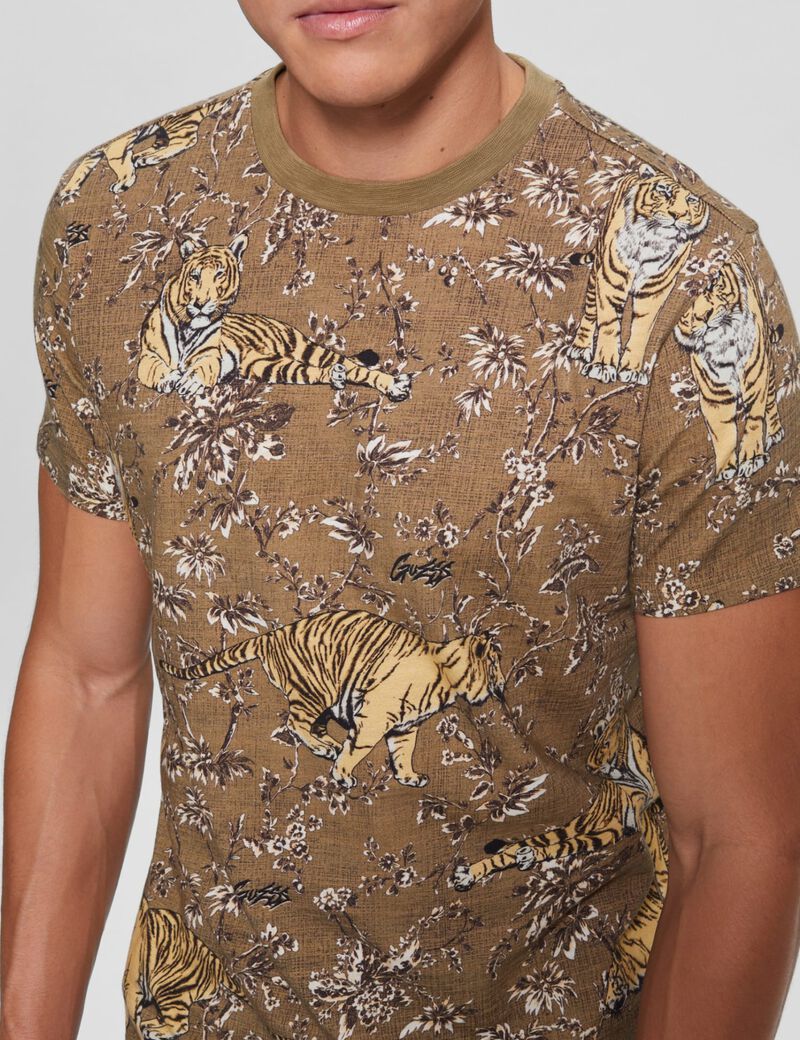 Crewneck T-shirt