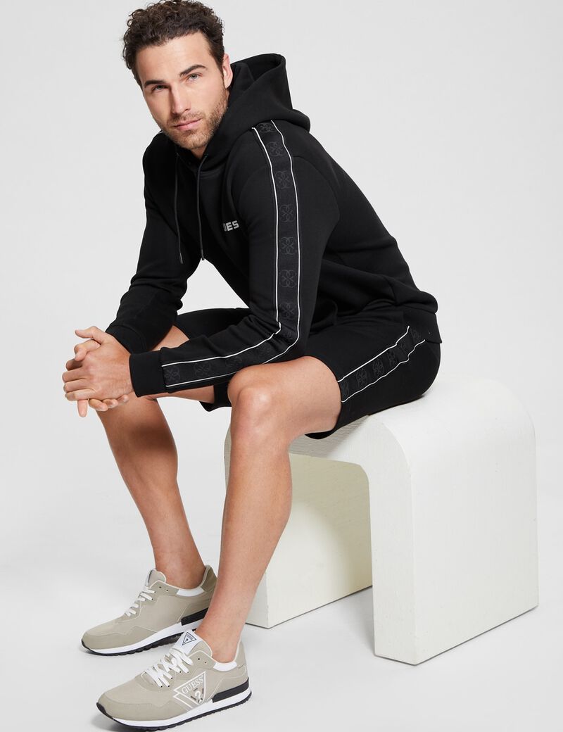 Side logo shorts
