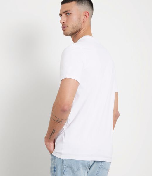 Front print stretch t-shirt