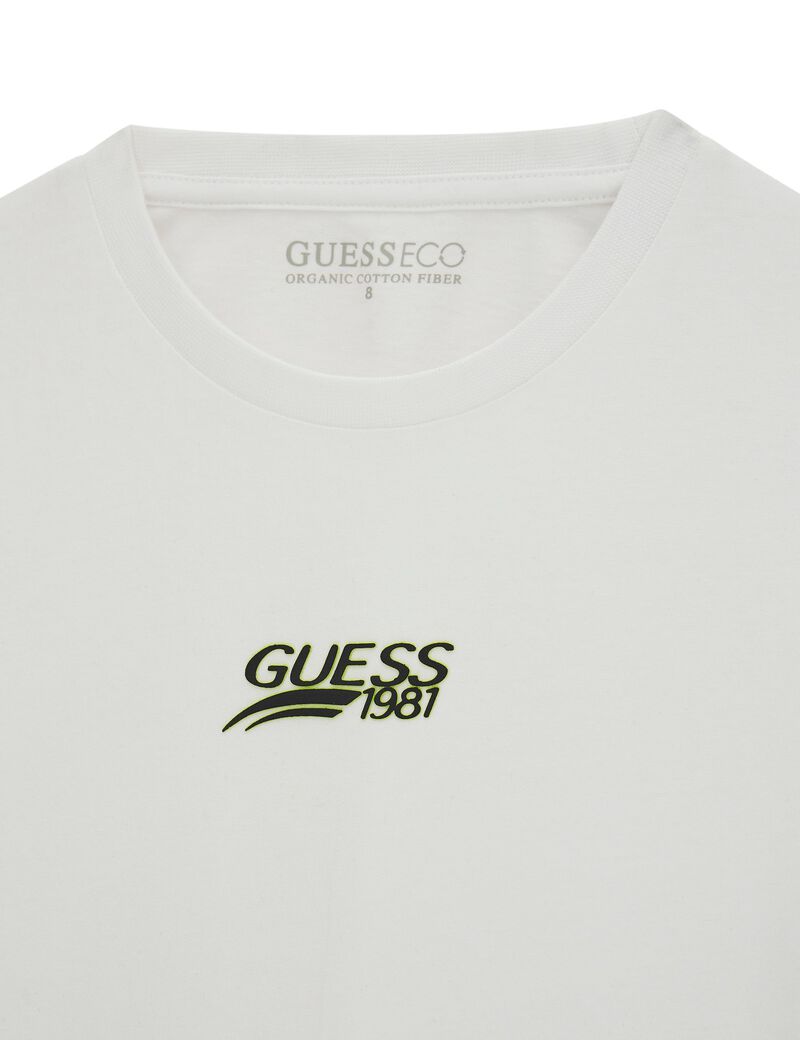Front logo t-shirt