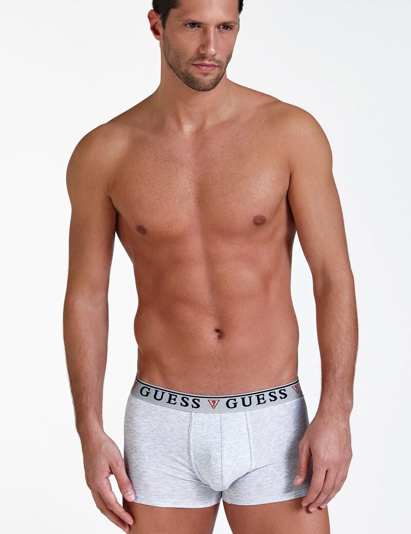 مجموعة من 3 بوكسرات بشريط مع شعار العلامة