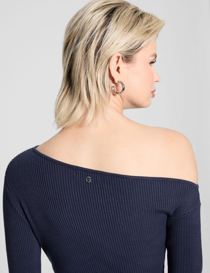 Bodycon mini sweater dress
