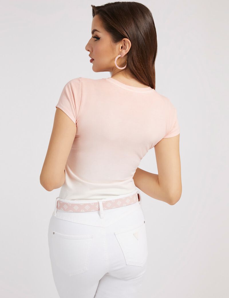 تيشيرت بألوان متدرجة