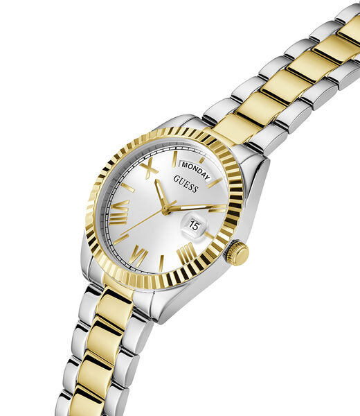 Analogue watch with date function