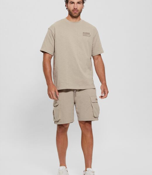 Front logo t-shirt