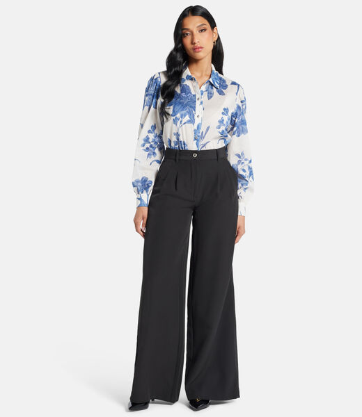 Clara button up top