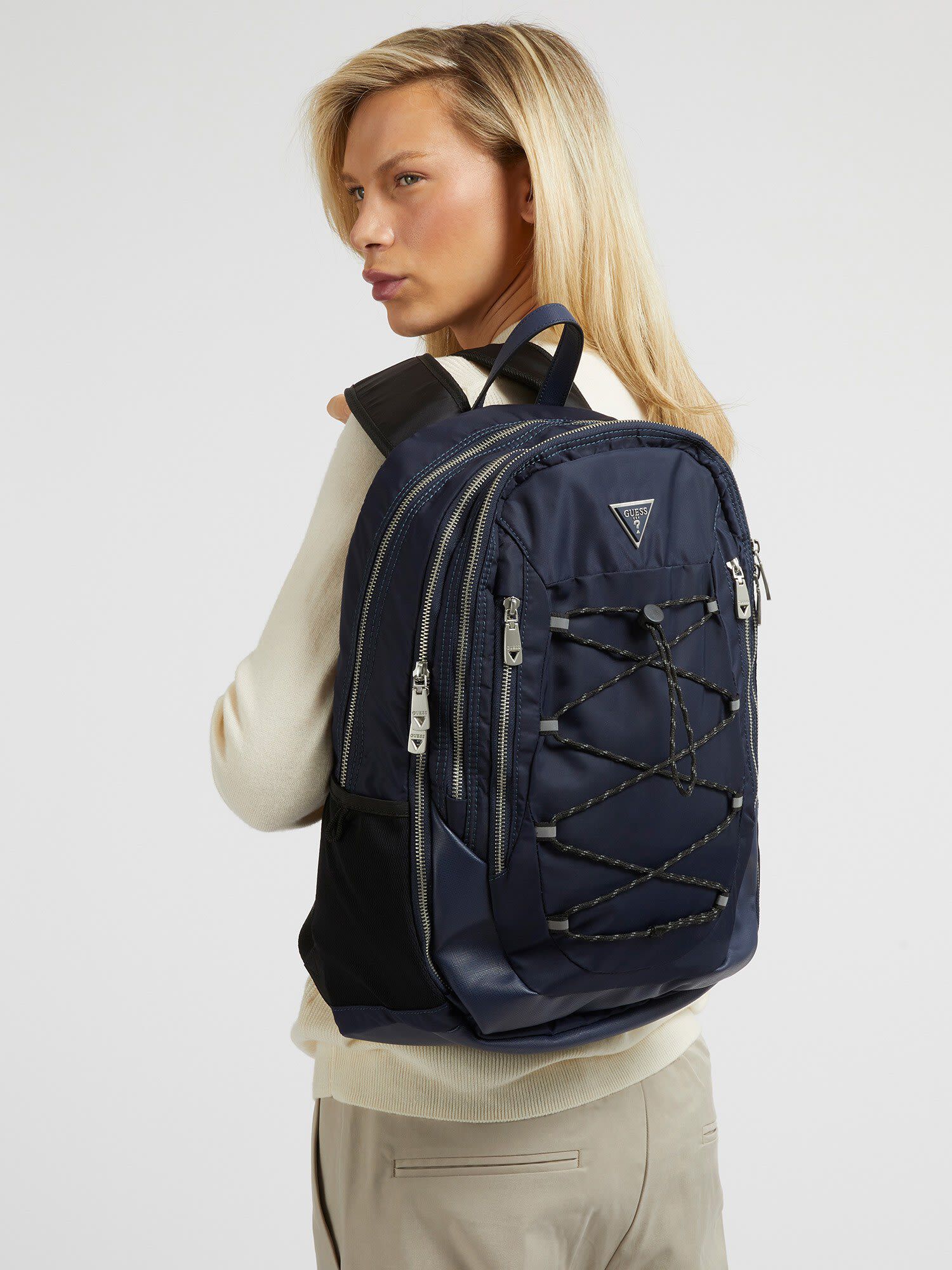 当季大流行 GUESS Shop Online Backpack Smart Nylon Certosa バッグ
