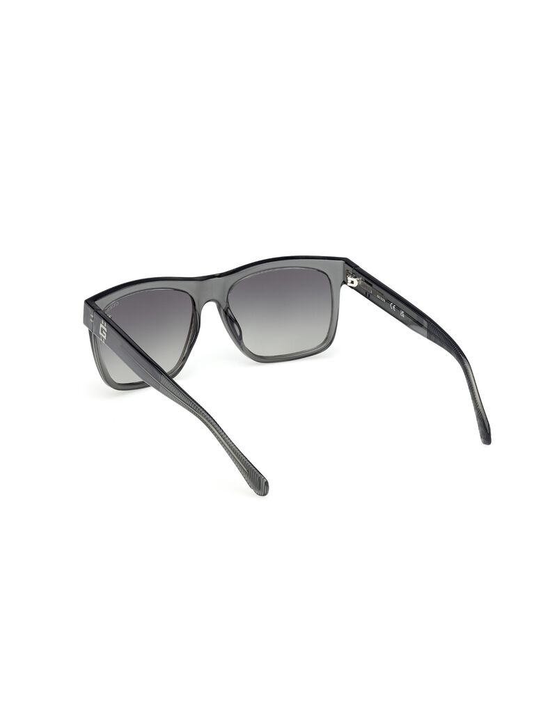 Square full rim sunglasses
