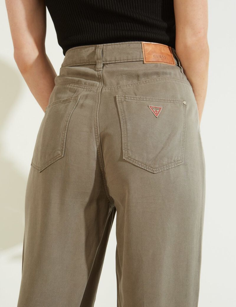 Relaxed Fit Pant