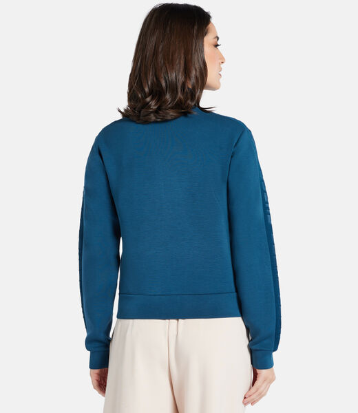 Front zip sweatshirt