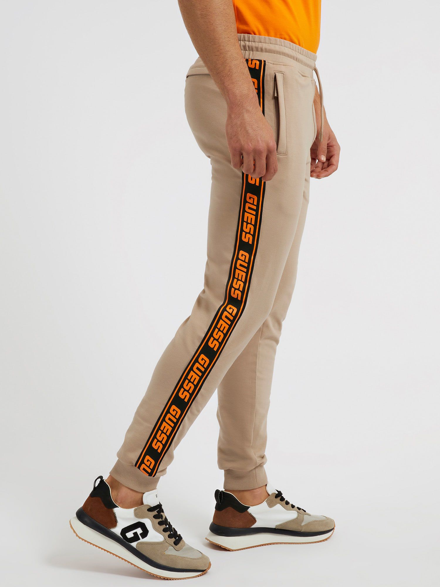 Guess joggers mens outlet