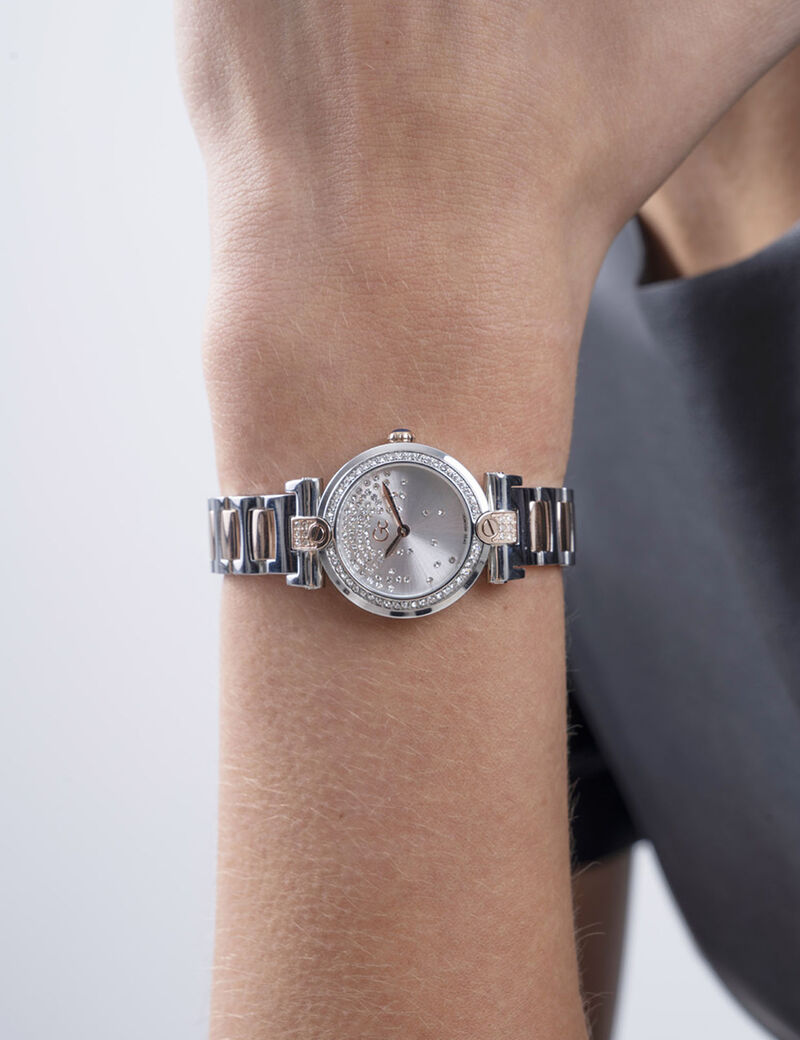 Gc Analog Watch