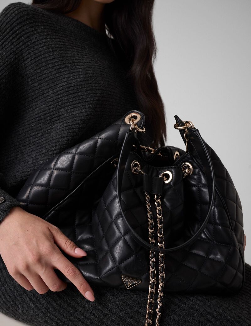 جيس juliet quilted hobo bag