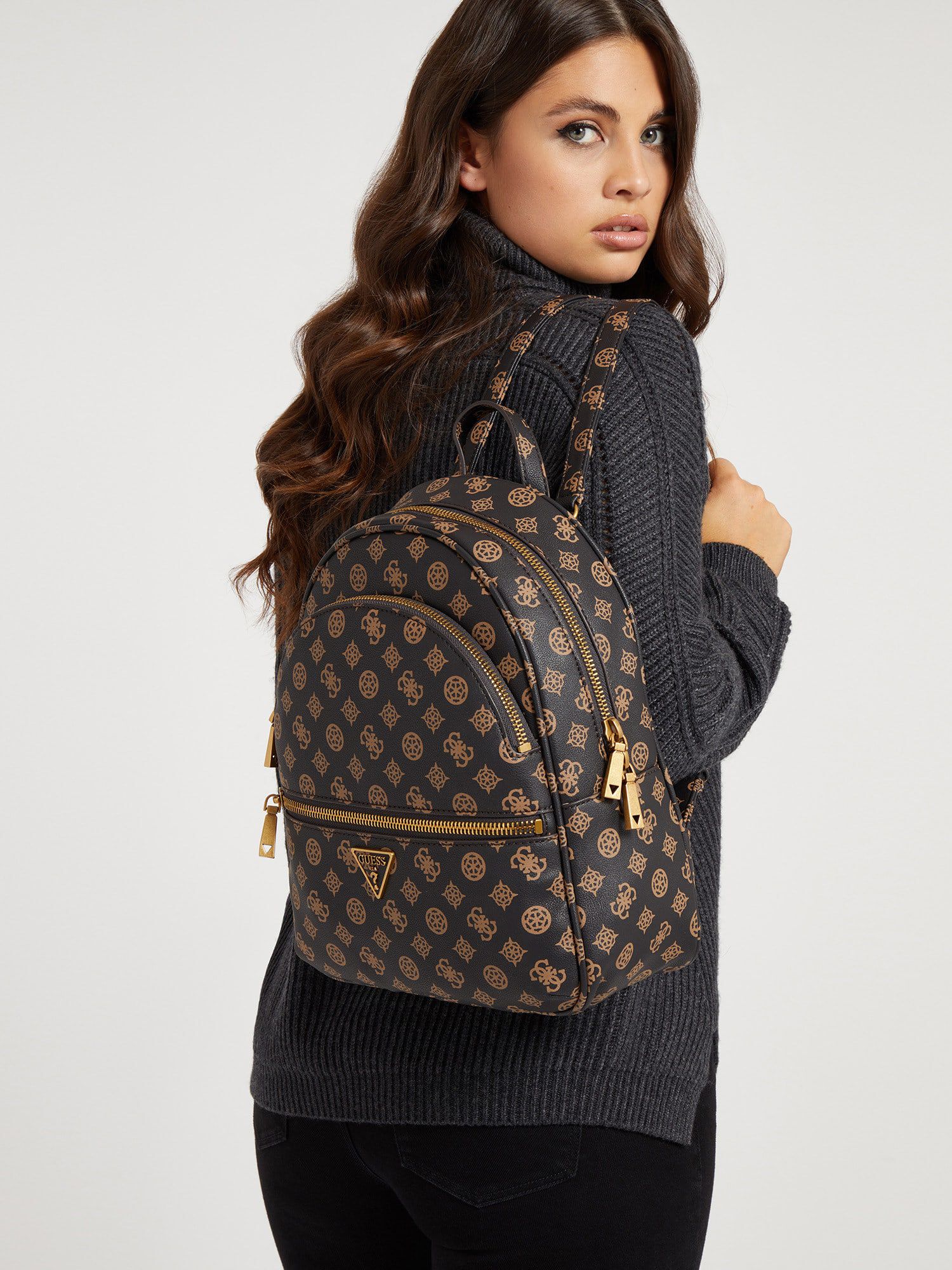 Leeza small clearance backpack guess