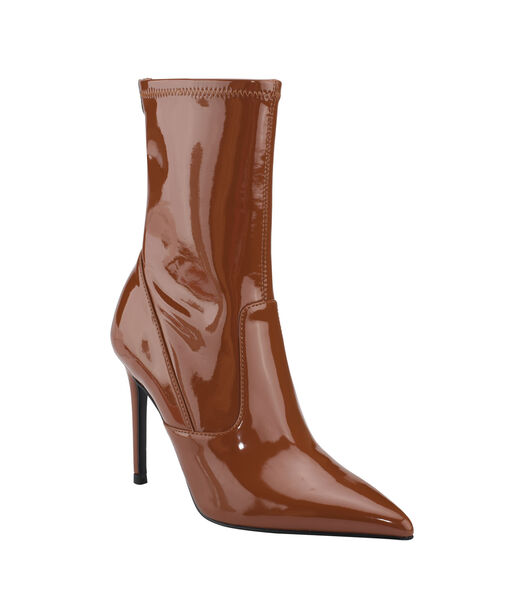 Pointed Stilleto-Heeled Boots