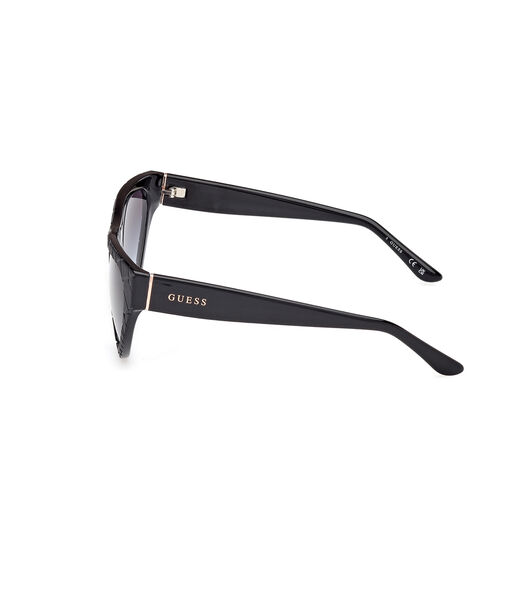 Cat-eye sunglasses