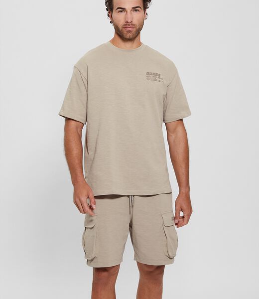 Front logo t-shirt