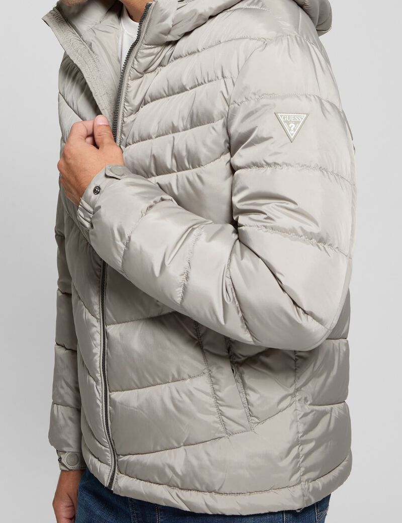 Lightweight puffer jacket