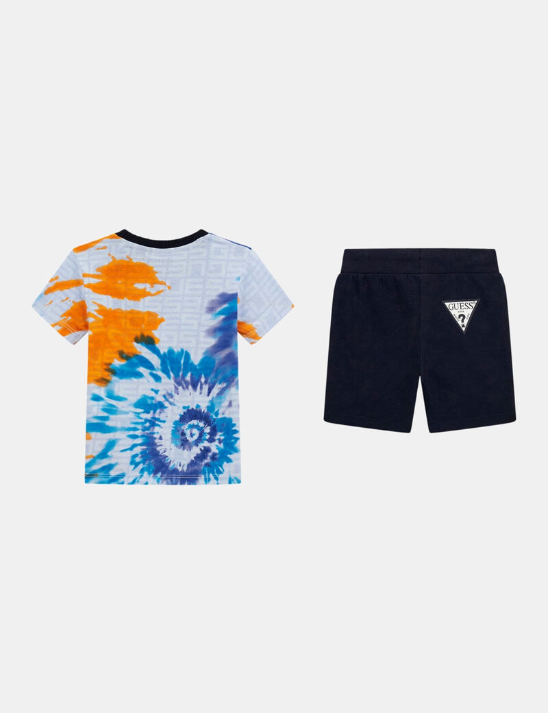 T-shirt and shorts set