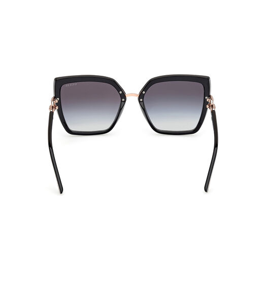 Cat-eye sunglasses
