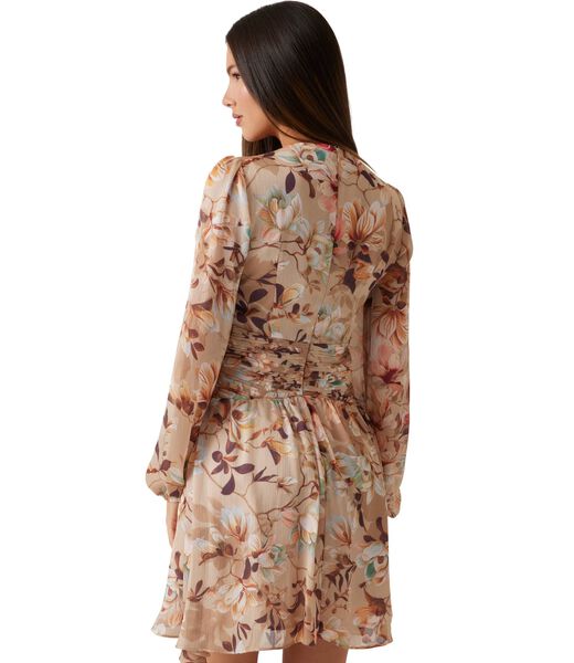 فستان قصير بطبعة زهور