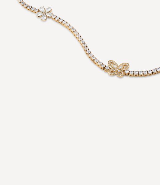 Lily necklace