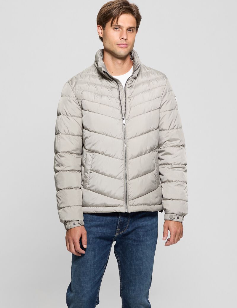 Lightweight puffer jacket