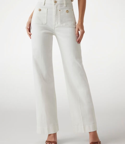 Wide-leg jeans