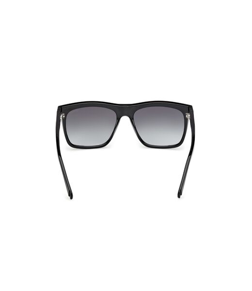 Square full rim sunglasses