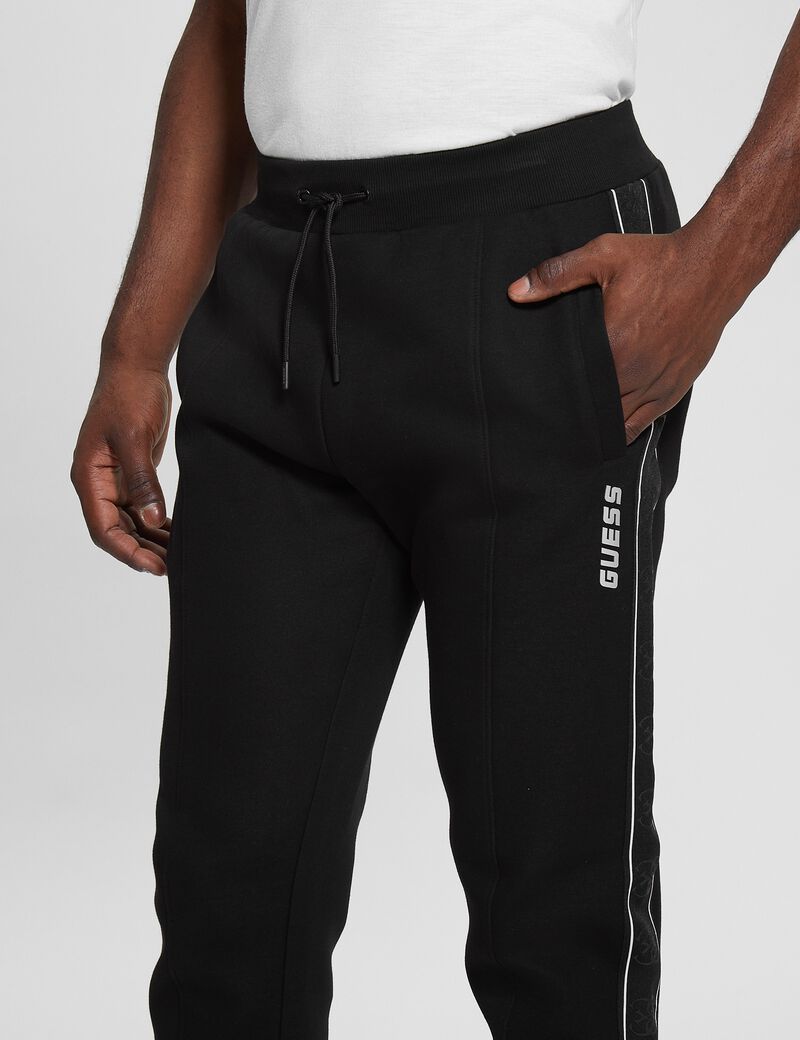 Side logo jogger pant
