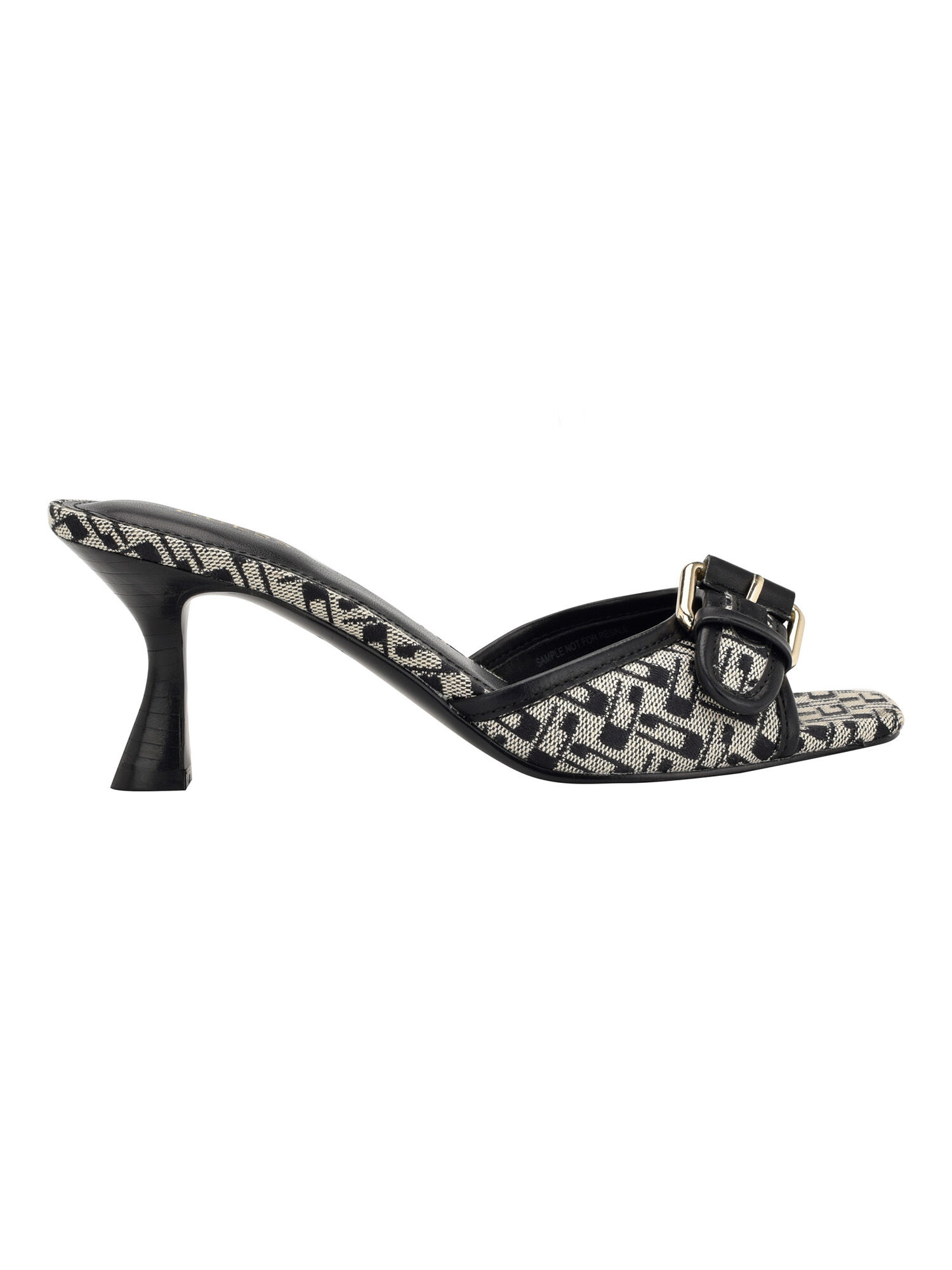 Guess hotsell kitten heels