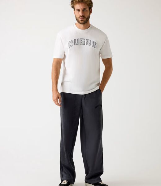 Front logo t-shirt