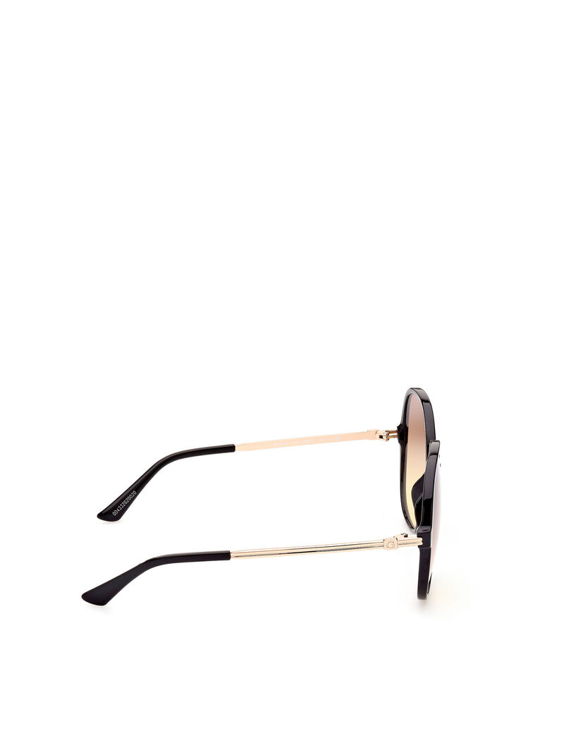 نظارة شمسية بعدسات مربعة كبيرة