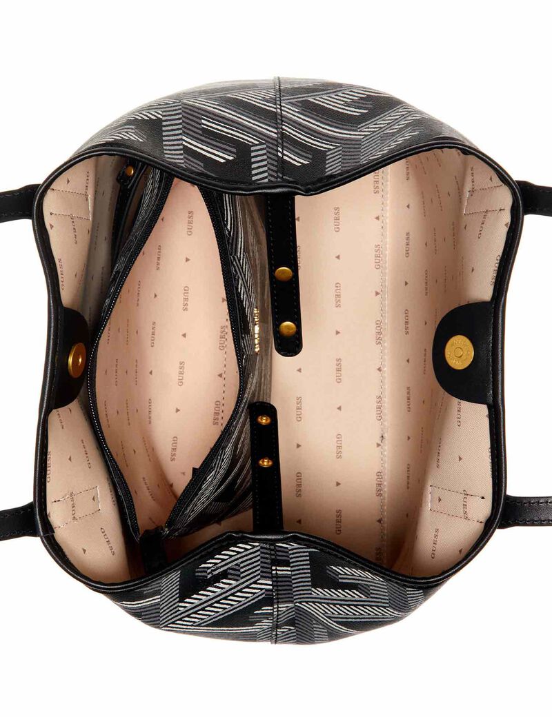 Vikky Tote