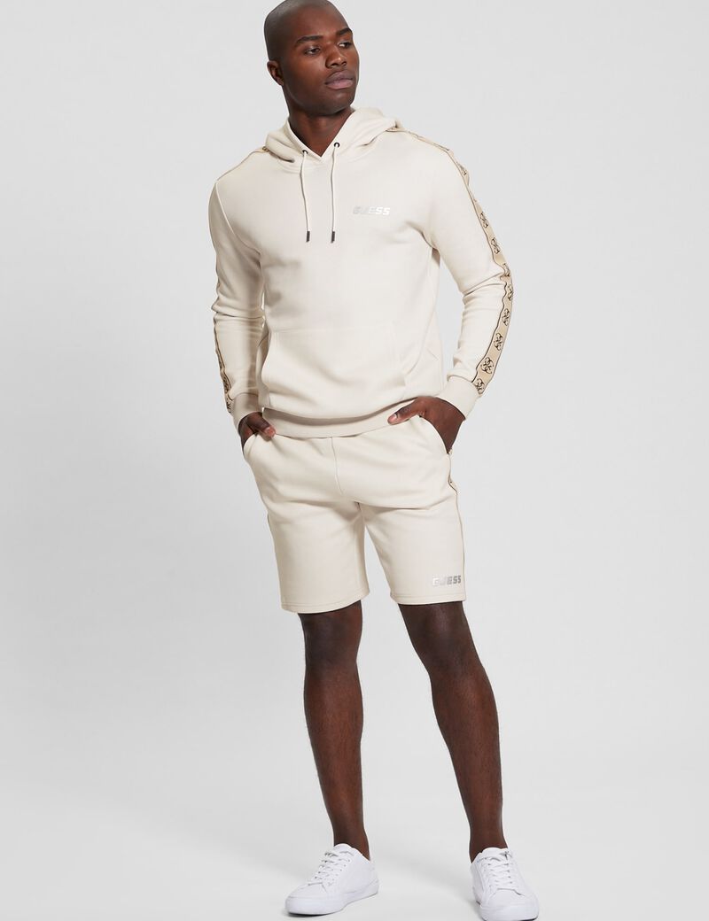 Side logo shorts