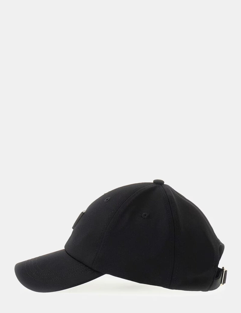 guess logo baseball cap