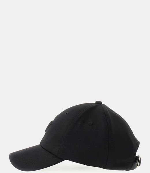 guess logo baseball cap